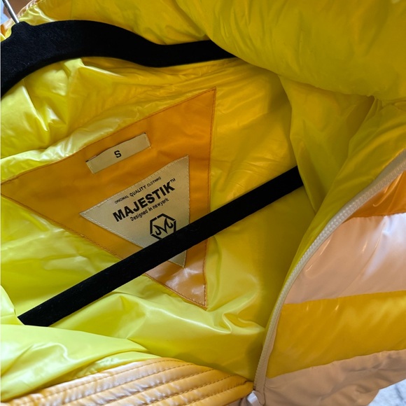 Majestic Yellow and Orange Jacket - Picture 8 of 9